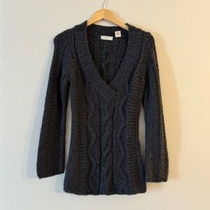 Black V-Neck Cable Knit Sweater